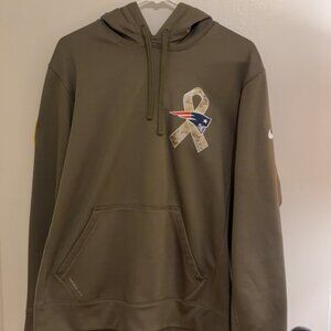 New England Patriots Nike OnField Apparel Salute to Service NFL Hoodie - S